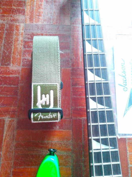 Jackson minion JS1X verde néon