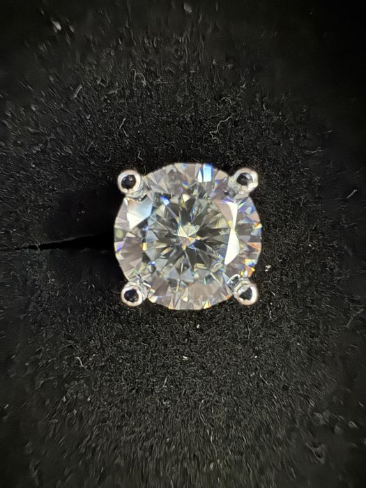 Kolczyki   1 carat