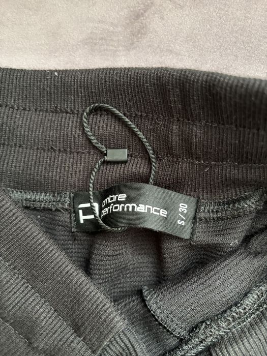 Mowe meskie spodenki Ombre Performance r.S