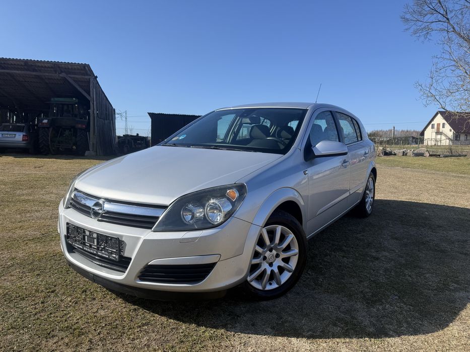 Opel Astra 1.4 benzyna Najlepsza jednostka -Ekonomiczna  piekna !!