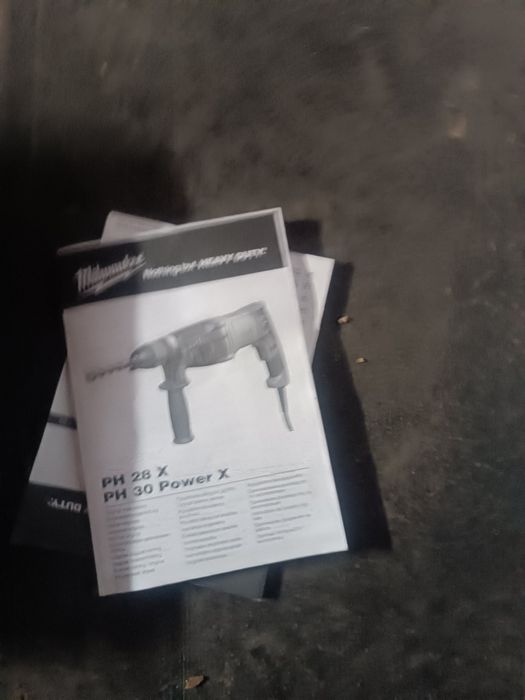 Milwaukee SDS-Plus PH 30 PowerX.