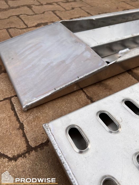 Najazdy / podjazdy / trapy aluminiowe Lohr 2,5m / 2500mm PRODUCENT