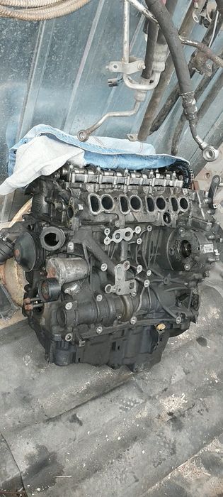BMW kompletny silnik / słupek N47D20B 123d 204KM