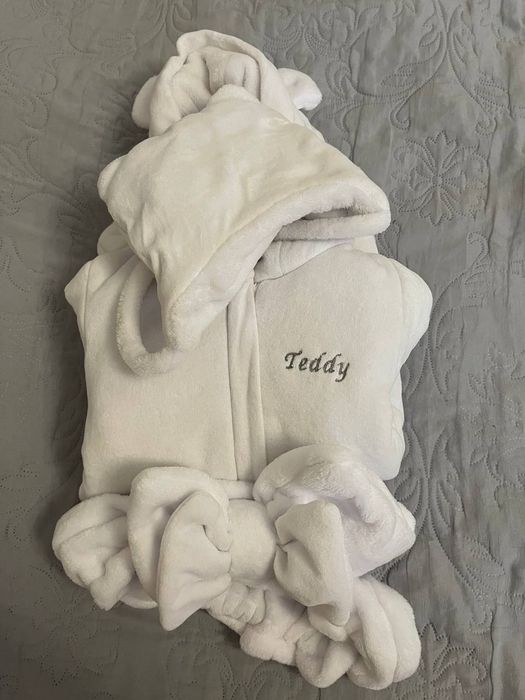 Продам детский комплект на выписку