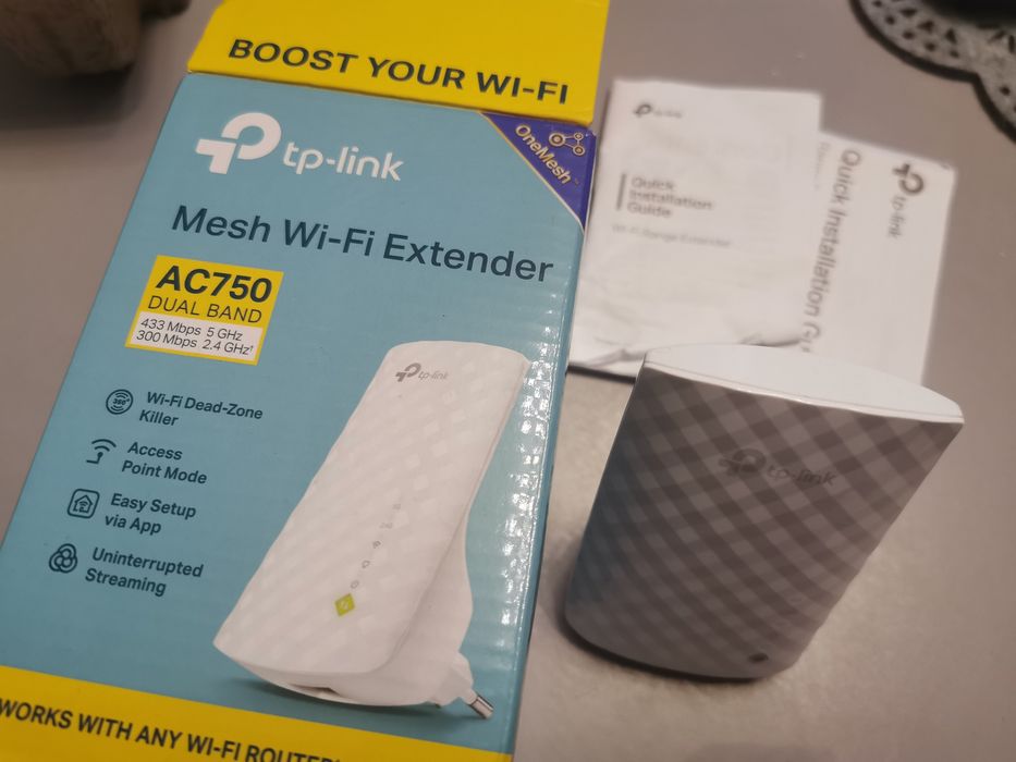 Uniwersalny wzmacniacz sieci bezprzewodowej, AC750