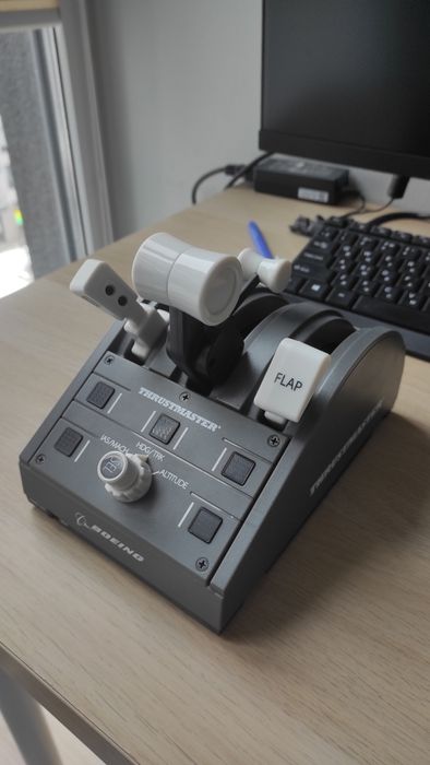 Thrustmaster Boeing Quadrant