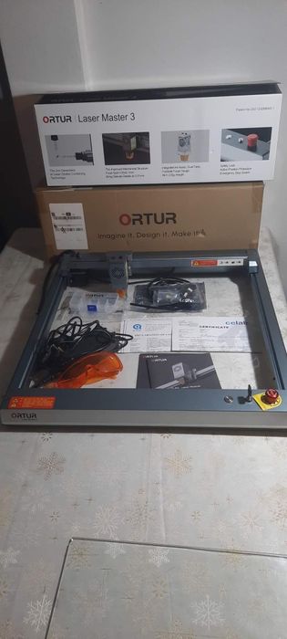 Máquina corte e gravação a laser