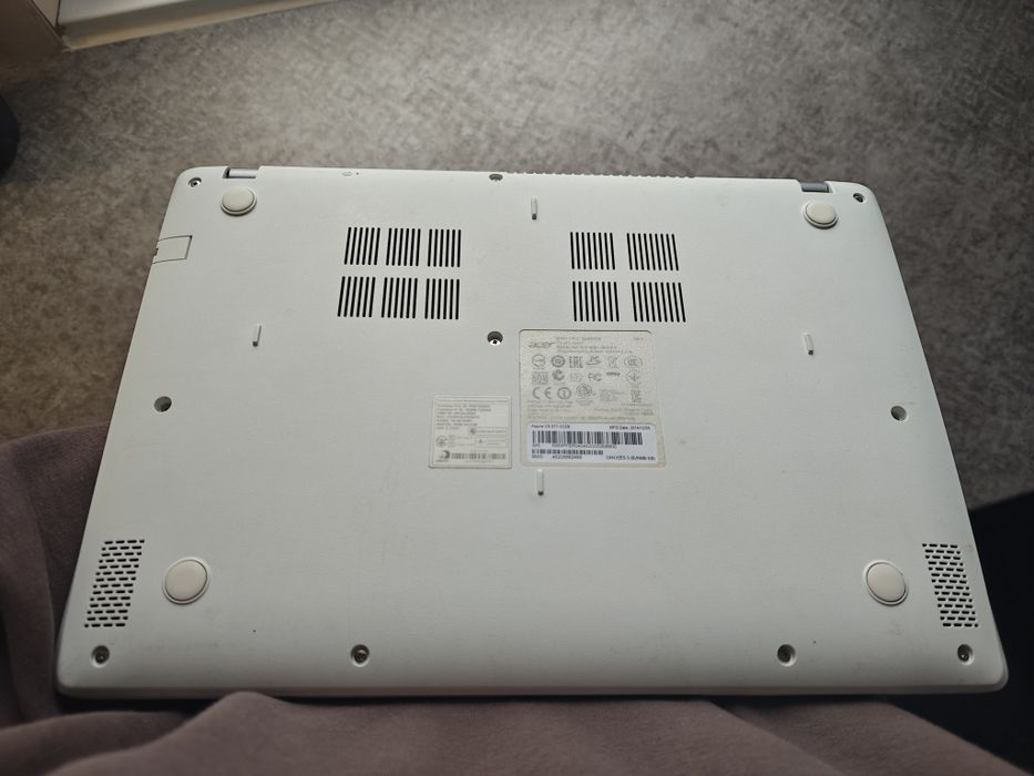 Laptop Acer I5 8GB 120GB SSD