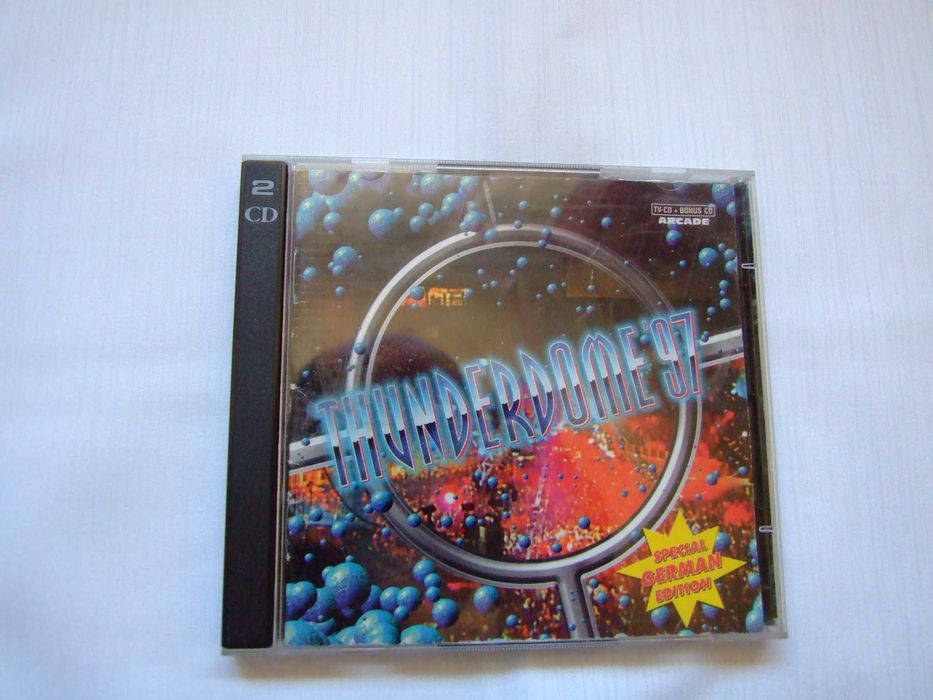Thunderdome 97 .