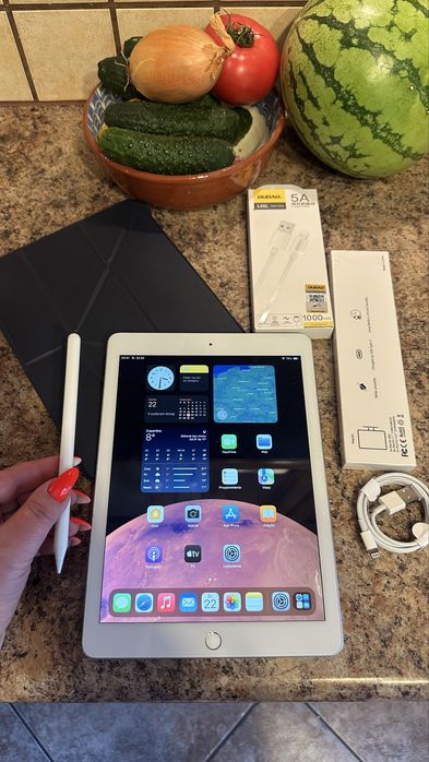 Tablet iPad Apple Retina 10” + NOWY RYSIK - PROCREATE