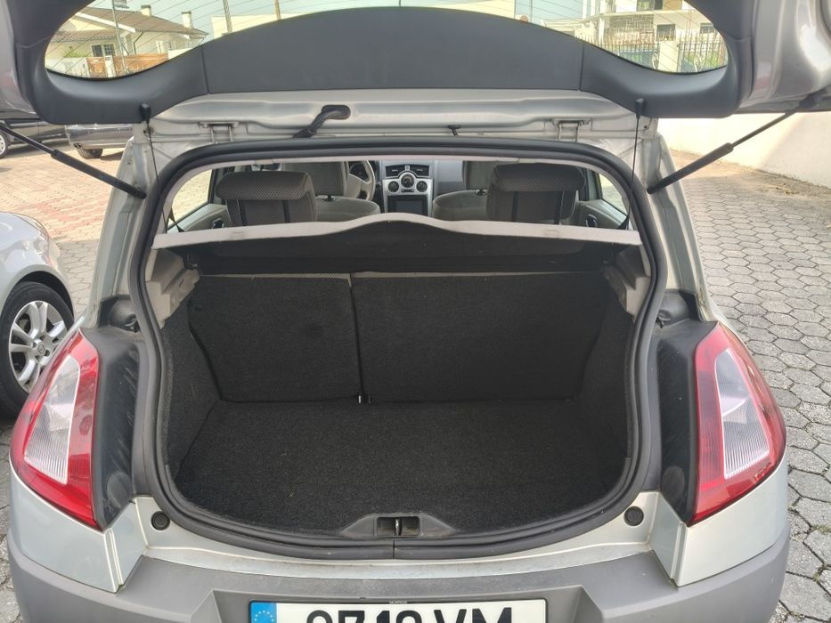 Renault Megane II 1.5dCi 82cv c/ AC