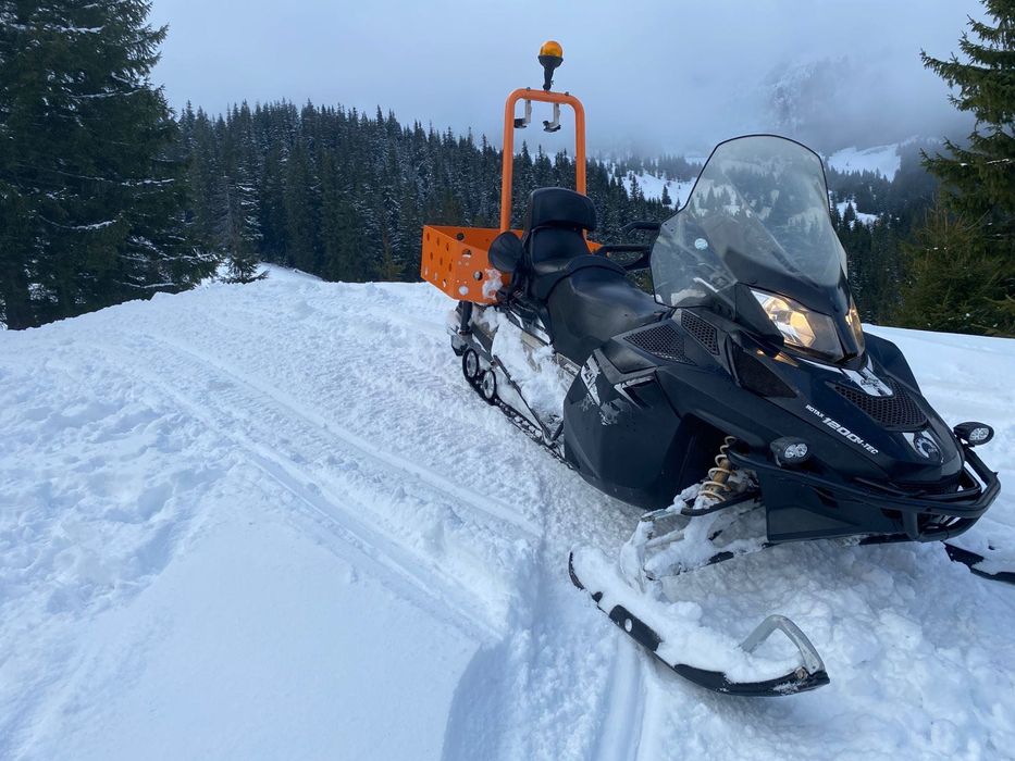 Снігохід BRP 1200