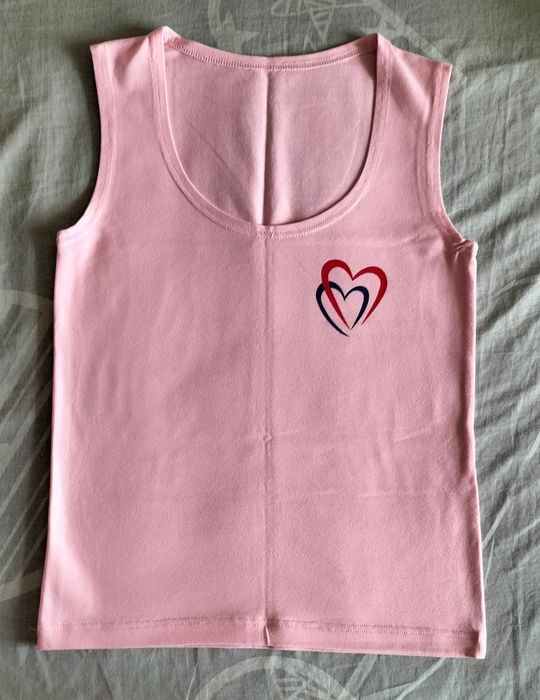 Нова дитяча футболка