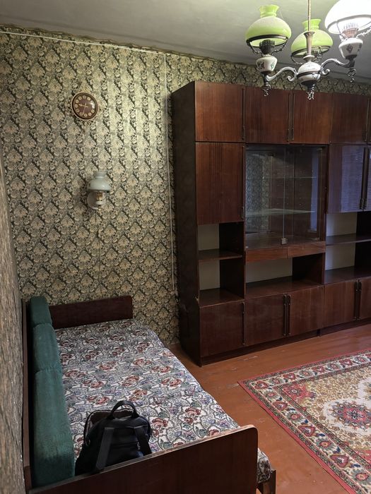 Продам 2-х кімнатну квартиру