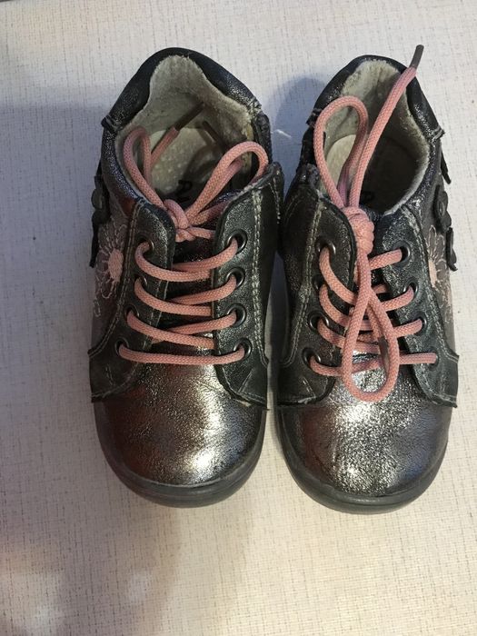 Черевички святкові червоні та сріблясті