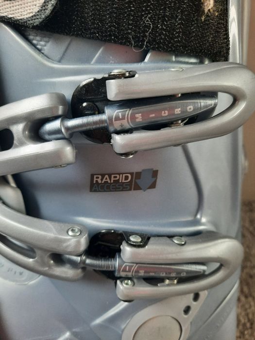 Buty narciarskie TECNICA r. 39-40  250-255mm