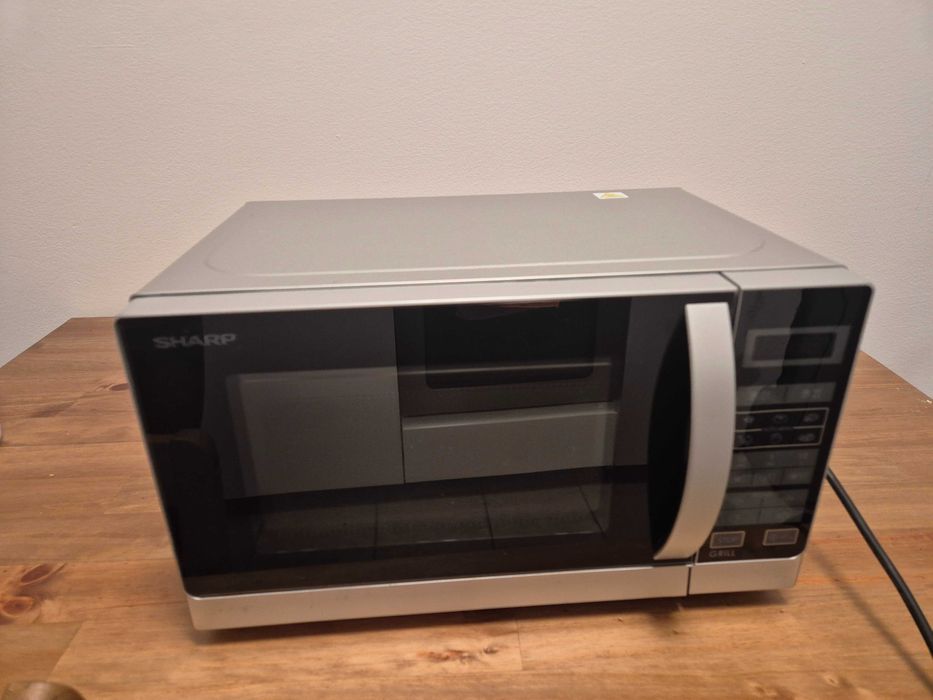 Mikrofalówka Sharp R-642(IN)W