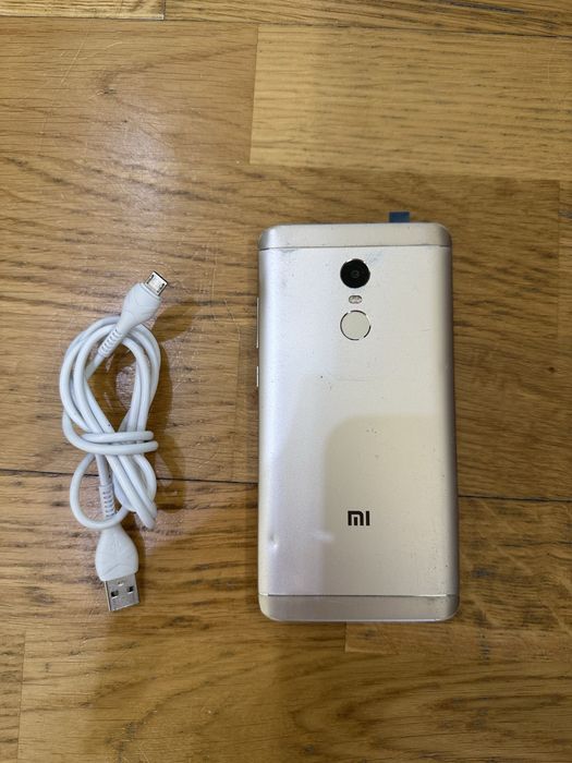 Продам xiaomi 5 plus