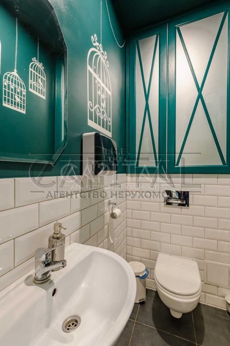 Продаж / Ресторан / 50 м2 / Софіївська Борщагівка / вул. Волошкова 1