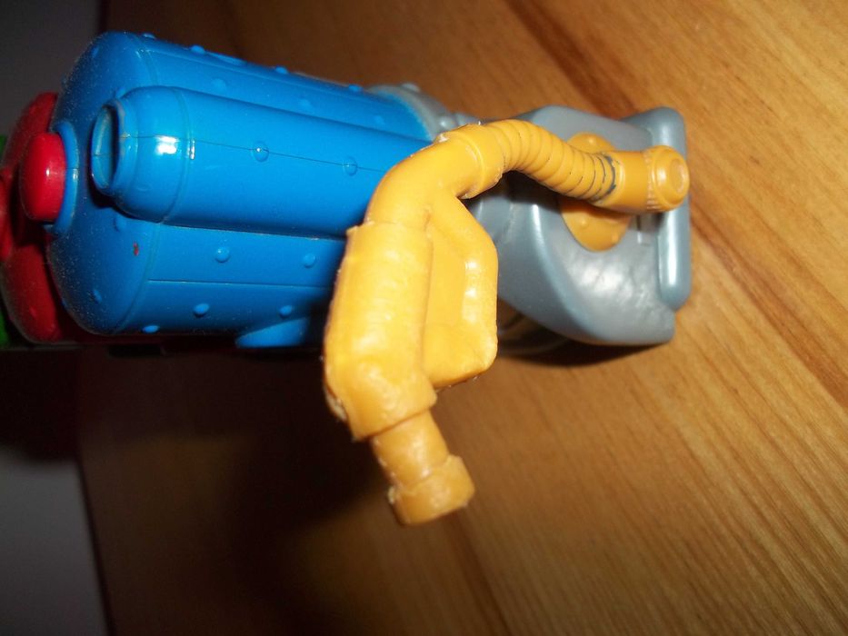 zabawka stacja tankowania pociągów stacyjkowo