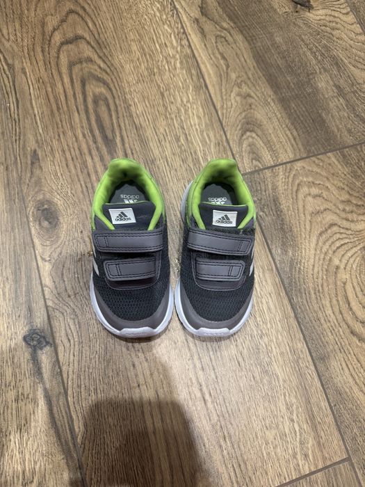 Кросівки Adidas Tensaur Run