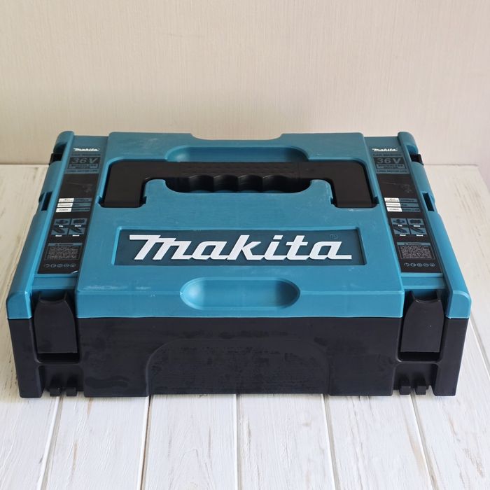 Makita VC 60 4T: новая аккумуляторная мойка 36V + батарея 6Ah