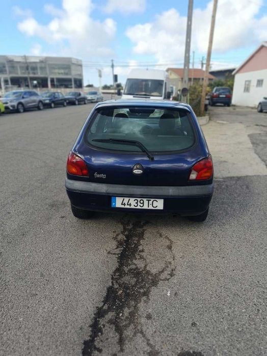 Ford Fiesta 1.25 zetec — photo 2