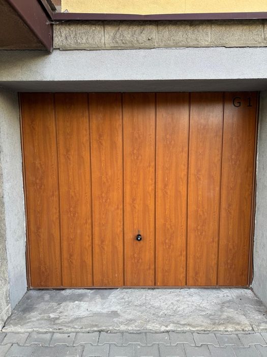 Brama garażowa uchylna Hörmann N80 2500 × 2125 mm – sprawna