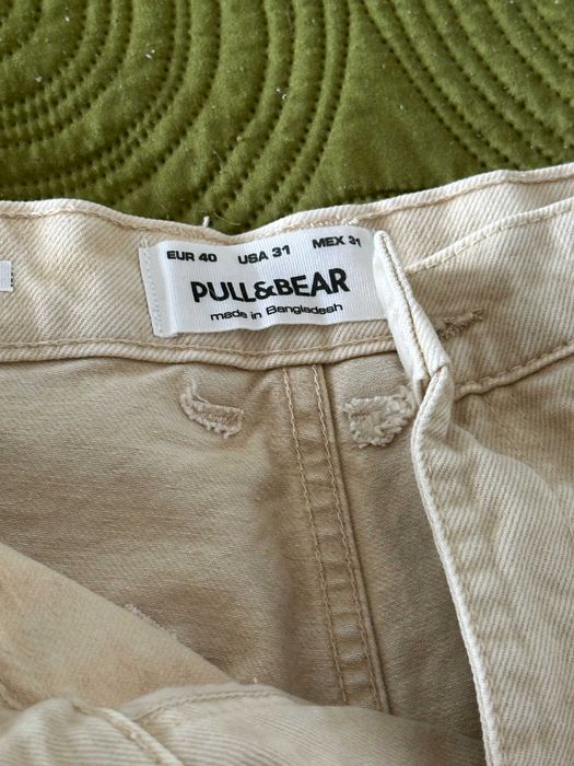 Pull and Bear Shorts, size 40, As New