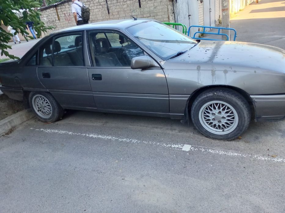Продам Опель Омега А