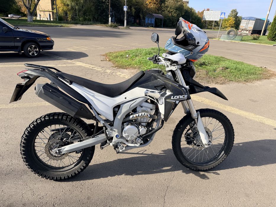 Мотоцикл Loncin LX300GY