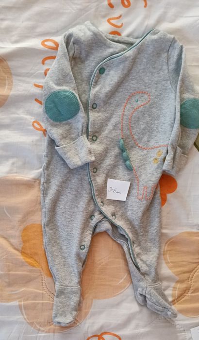 Dla maluszków ubranka.