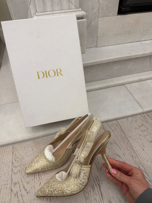 Нові оригіналі туфлі Dior