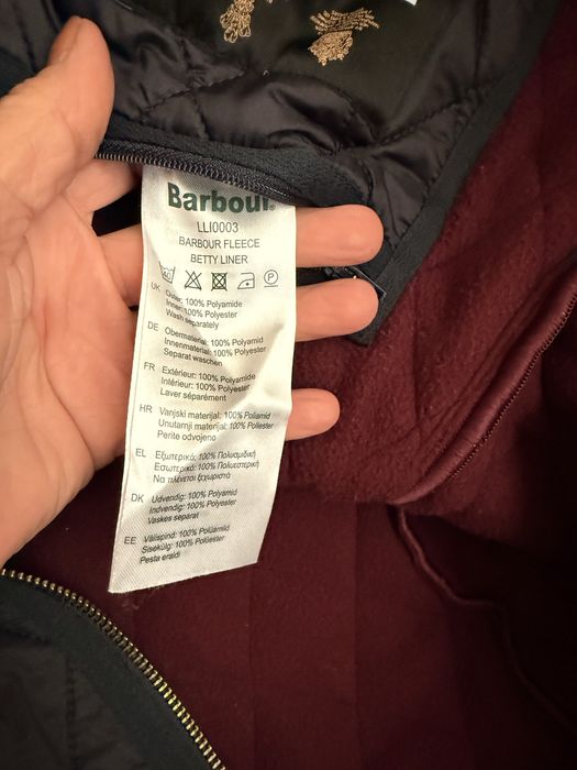 Barbour sprzedam damski bezrekawnik.