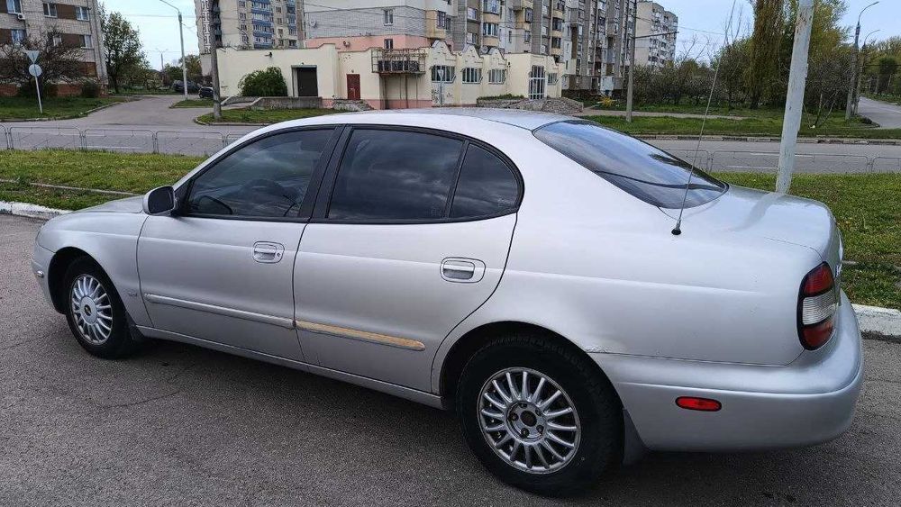 Продам автомобіль Daewoo Leganza