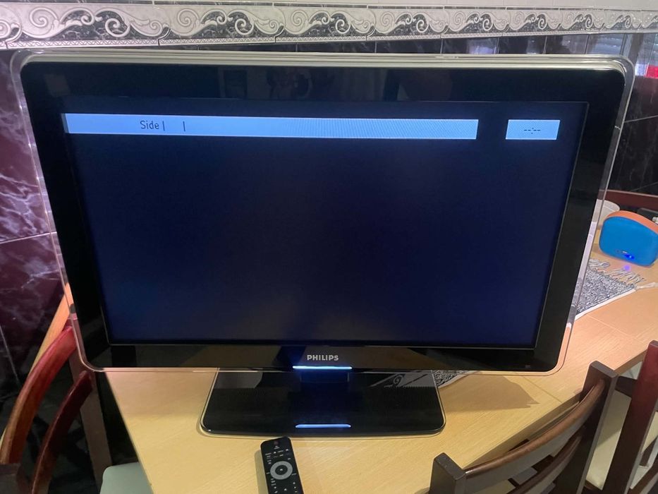 Vendo televisão Philips 32polegadas com comando