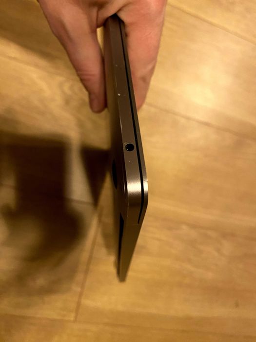 MacBook Pro (13-inch, 2017) Space Gray A1708 i5/16Gb/256Gb