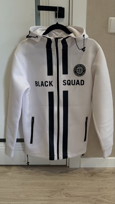 Спортивна кофта-худі від бренду Black Squad