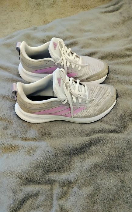Obuwie do biegania Adidas