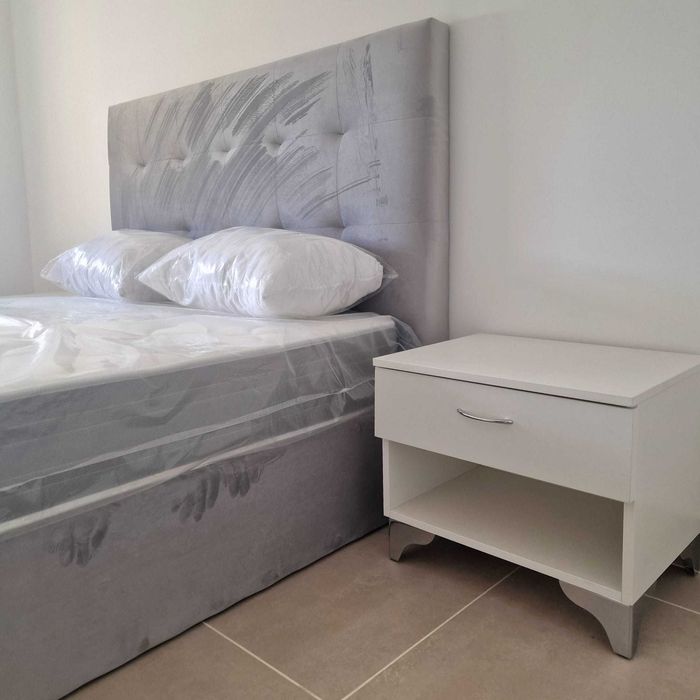 Camas de Casal Estofadas de Luxo 199€ Disp. em Várias Cores! 190x140m!