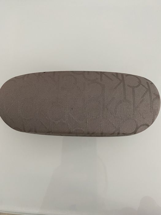 Oculos sol calvin klein com caixa