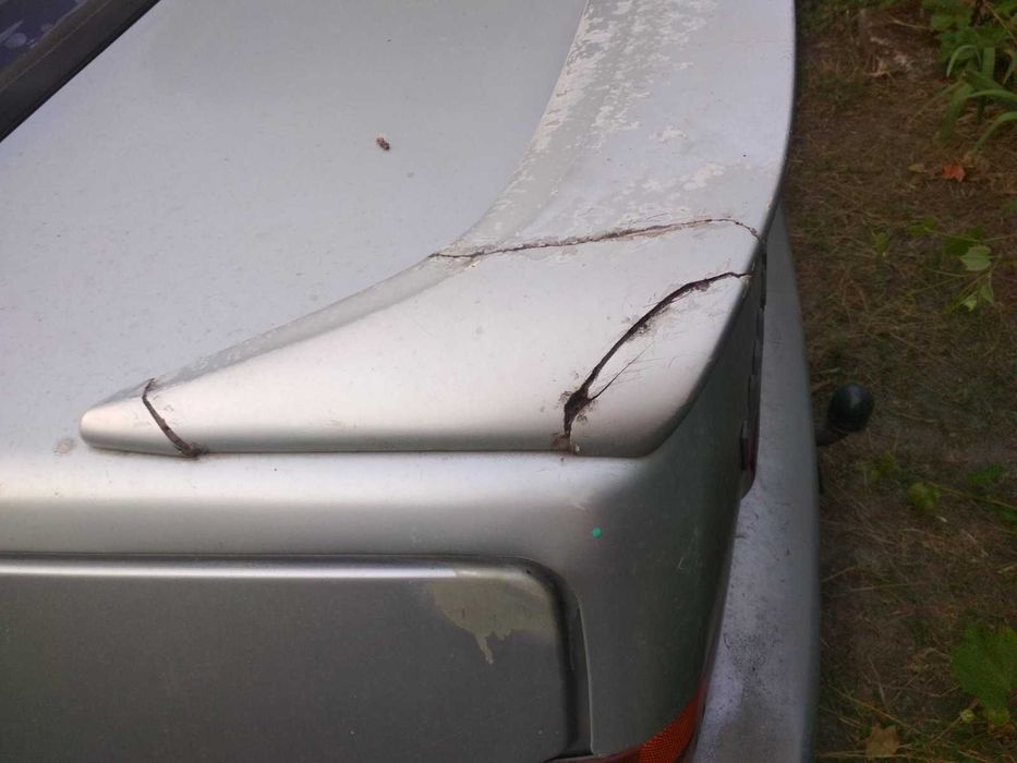 Автомобиль Ваз 2115 2002 года