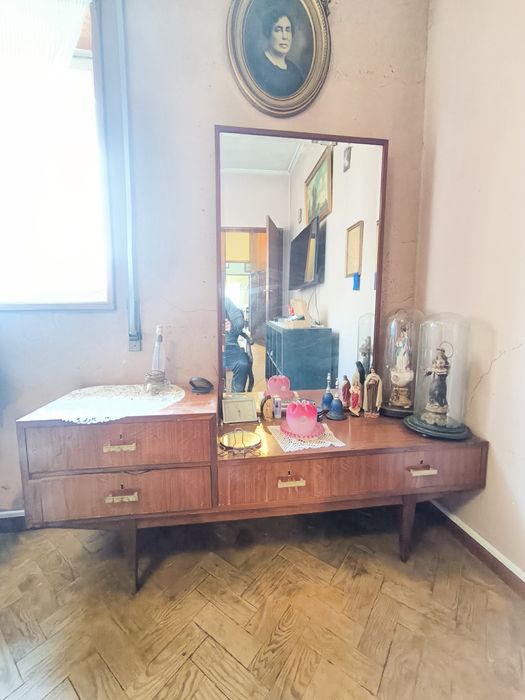 Mesa altar com Espelho