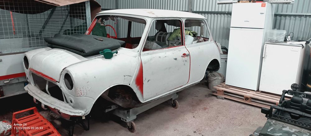 Mini 1000 fase de restauro