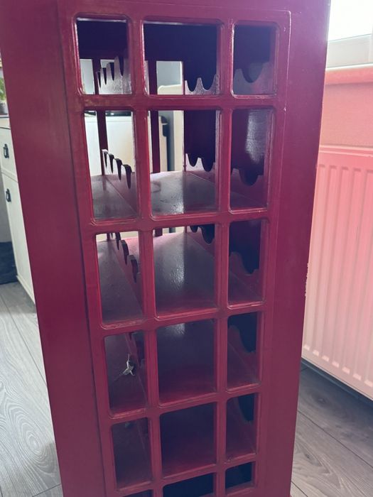 Телефонна будка