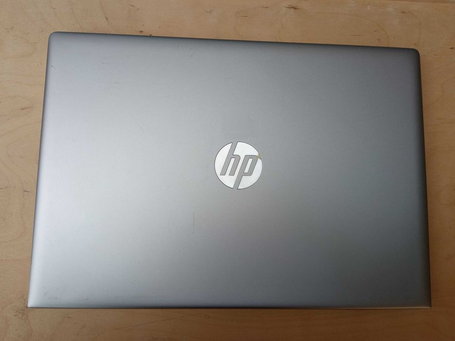 HP ProBook 640 G5 / 14" FHD / i5-8265U / 8GB DDR4 / 256GB NVMe SSD / Стан 10/10