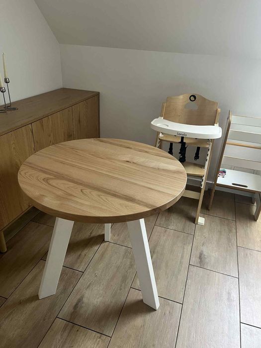 Stolik okrągły ,jesionowy