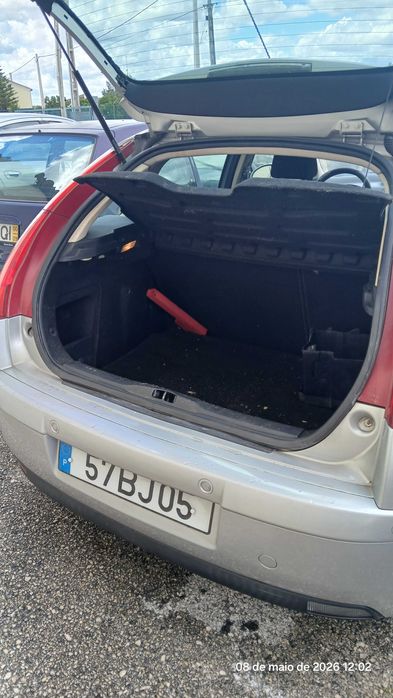 Vendo Citroën C4 em bom estado