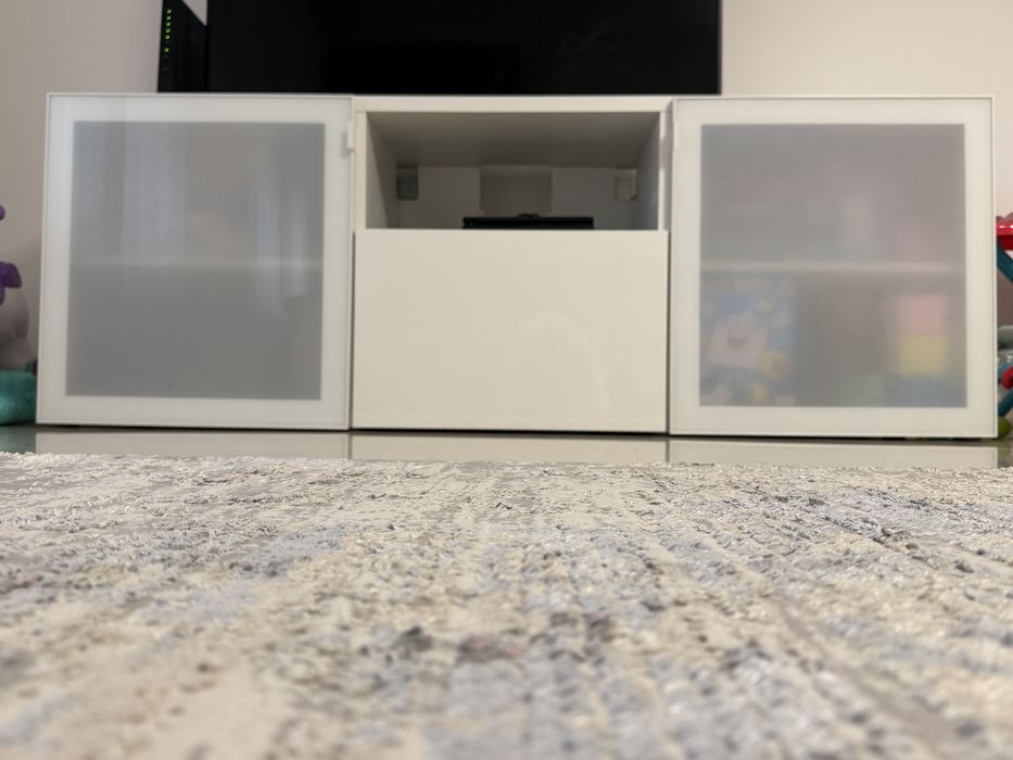 Movel de tv branco Ikea