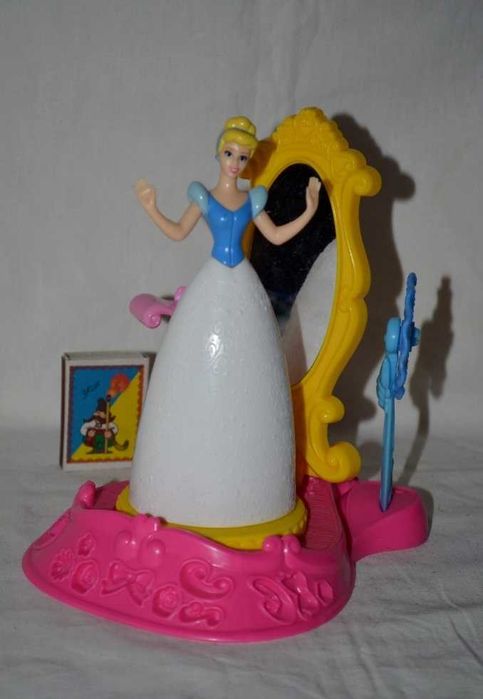 Набор для пластилина Play-Doh плей-до платье Золушки Hasbro хасбро